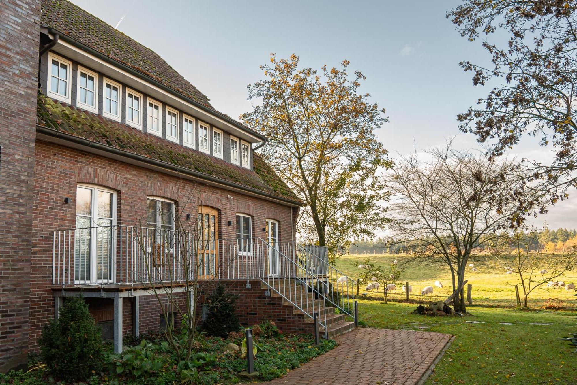 Hotel Seeblick Thuelsfeld Exterior photo